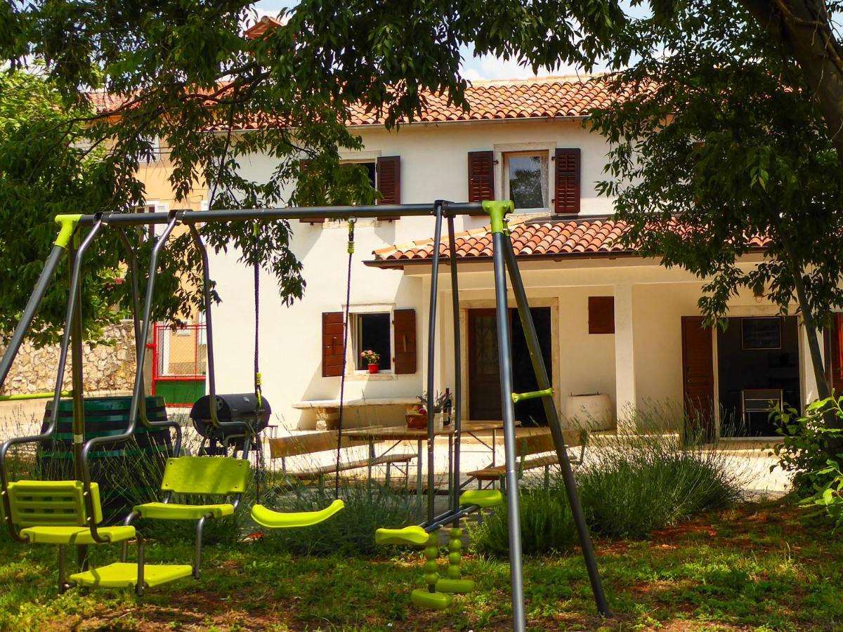Casa Istriana Nona Pina Villa Kastelir Bagian luar foto